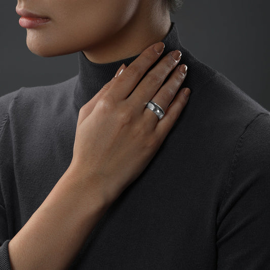 Women's Ring with Sterling Silver and Black Rhodium