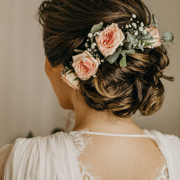 Wedding Hairstyles and Matching Jewelry